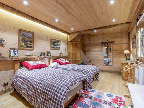 Élégant Appartement de Standing avec Terrasse et Accès Direct aux Pistes à Val-d'Isère