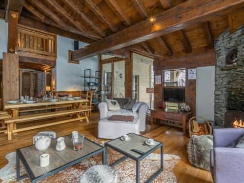Appartement de luxe avec piscine, parking et WIFI à Val-d'Isère