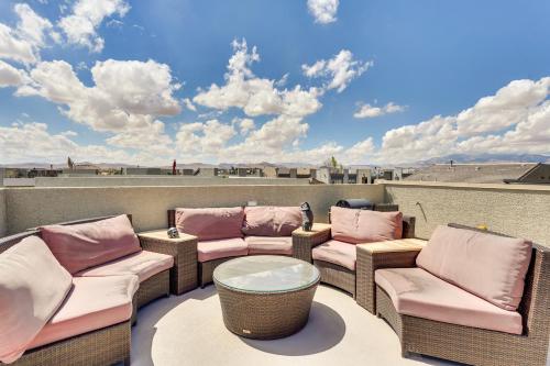 Las Vegas Home with Terrace about 10 Mi to the Strip!