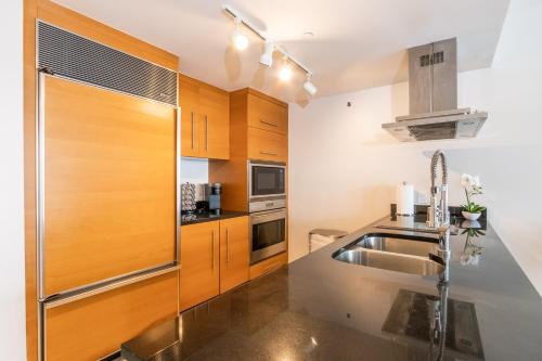 Gallery image of Limited time Deal 1BR 1BATH Located at ICON Brickell in Miami