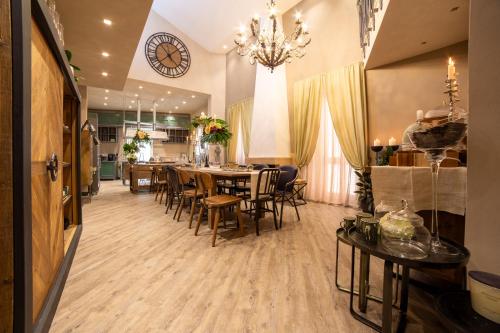 Restaurace v ubytování Corte Rossetti Relax Assoluto e Luxury Urban Spa