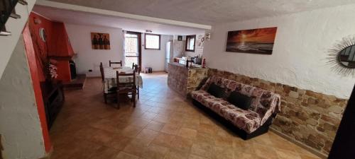 Χώρος καθιστικού στο Kokky's Home