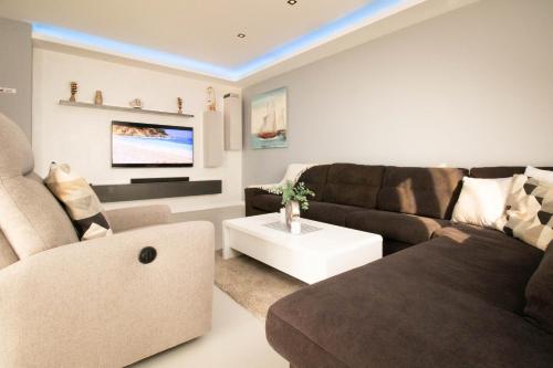 Lux Apartment Blue Sky