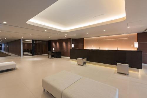 Lobby o reception area sa Nagoya Kanayama Hotel