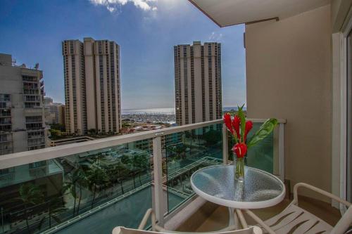 Fotografie z fotogalerie ubytování Ocean views Walk to beach Waikiki and mall 1223 v Honolulu