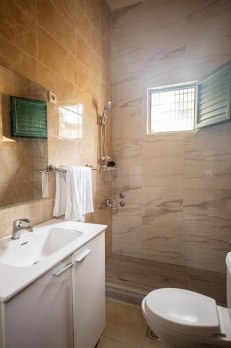 Bany a YUPOP APARTAMENTO