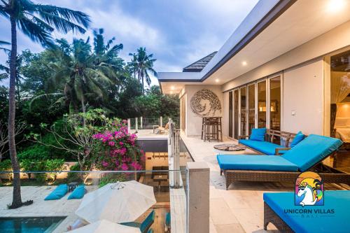 Κήπος έξω από το Villa Black Pearl - by Unicorn Villas Bali