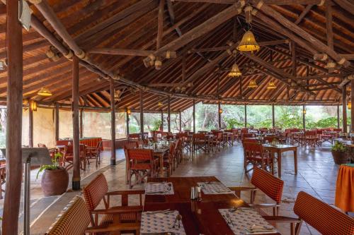 Εστιατόριο ή άλλο μέρος για φαγητό στο Sentrim Amboseli Lodge