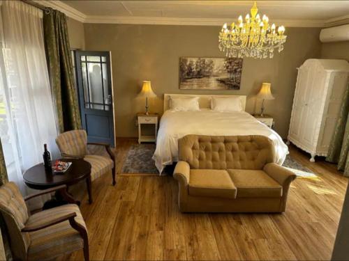 Χώρος καθιστικού στο Steenkoppies semi self catering apartment