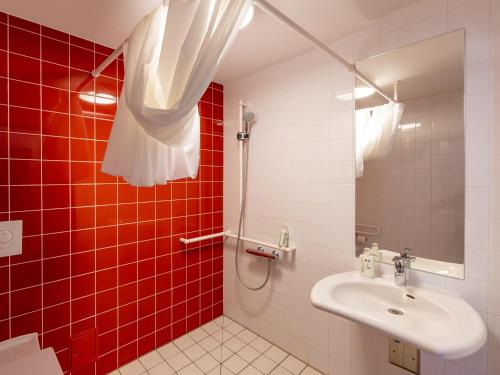 Koupelna v ubytování B&B HOTEL Magdeburg-City