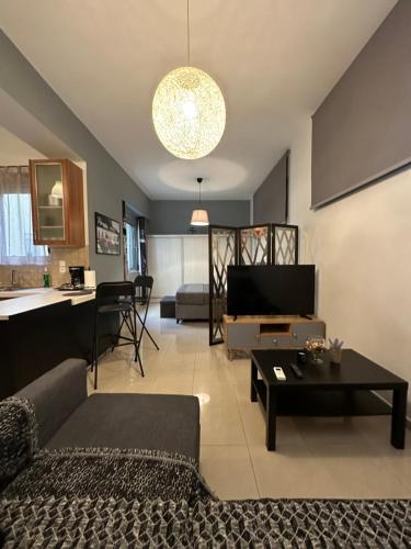 Elegant Escapes 5