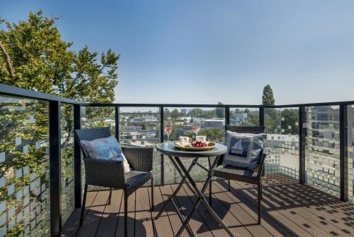 Μπαλκόνι ή βεράντα στο Seaside Apartamenty Bałtycka 22 Kołobrzeg, parking w cenie