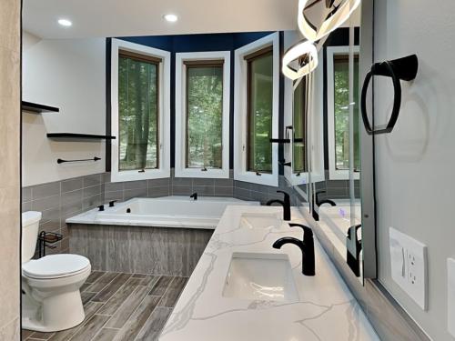 Bilik mandi di Shoreline Chateau