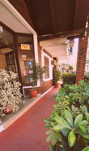 Jardín al aire libre en Apart Hotel Géminis