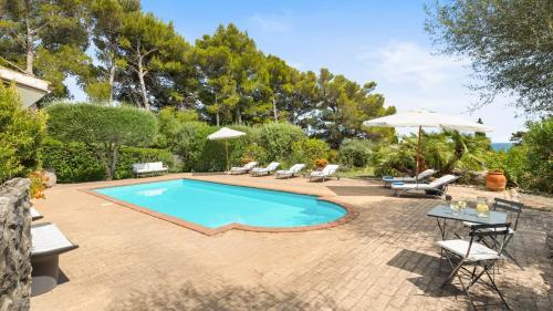 Gallery image of VILLA FIORILLO 6, Emma Villas in Orbetello