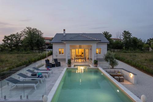 Villa-Sienna – Photos 2