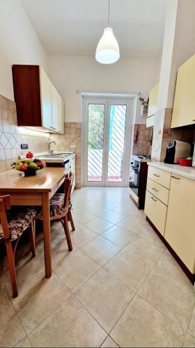 Giulia Home Apartment Metro Conca D'Doro Roma