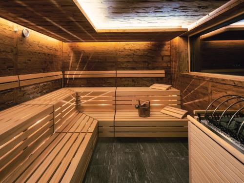 Φωτογραφία από το άλμπουμ του Ferienresidenz Raich - Appartements mit Sky Wellness und Garten σε Ried im Oberinntal