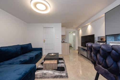 Mery apartment house