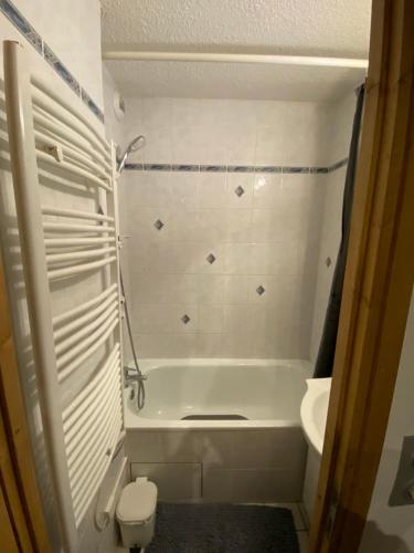 Ванна кімната в Appartement le jetay aux Menuires
