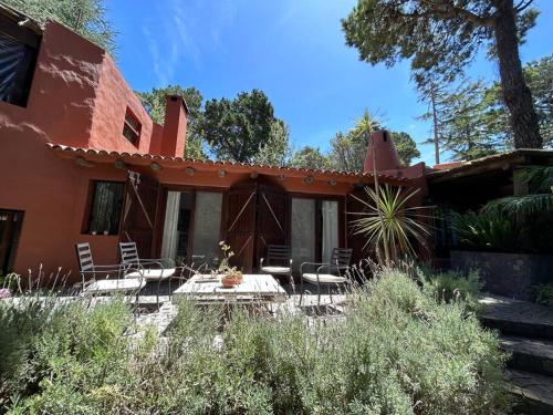 Gallery image of Casa en Cariló, a 2 cuadras de la playa. in Carilo