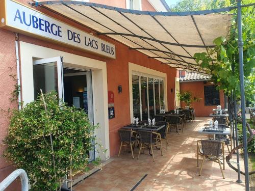 Restoran atau tempat lain untuk makan di Auberge des Lacs Bleus