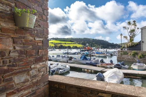 7 Island Quay – Photos 2