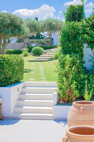 Un jardín fuera de Made of Blue luxury suites collection