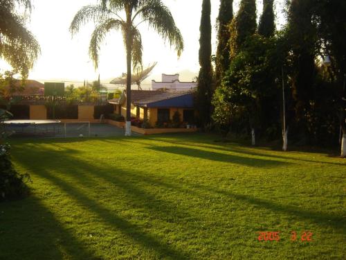 Hermosa e iluminada casa en lomas