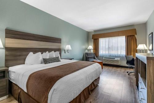 ビクトリアにあるBest Western Plus Victoria Inn & Suitesのギャラリーの写真