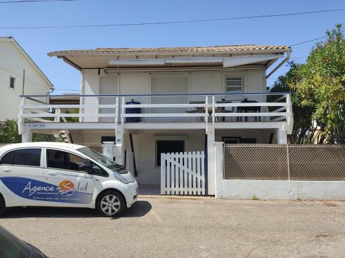 T2 neuf climatisé, 2/4 pers, 300m de la plage avec extérieur ombragé - Gruissan Chalets - FR-1-796-76