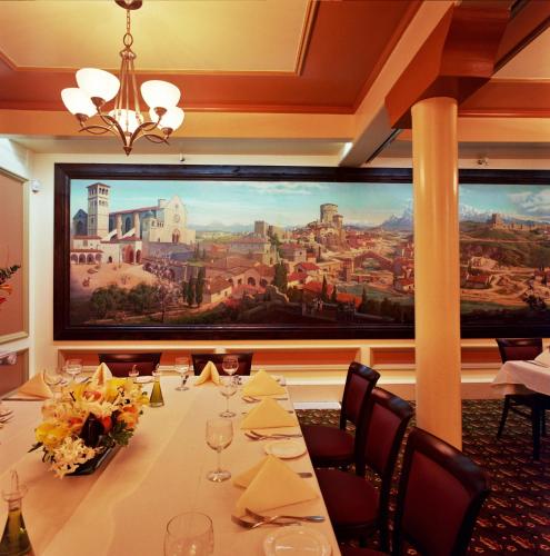 Εστιατόριο ή άλλο μέρος για φαγητό στο San Remo Hotel