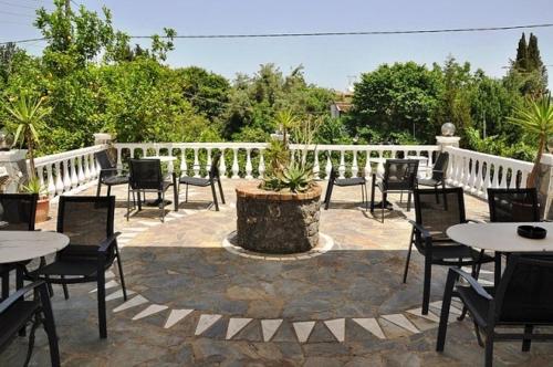 A balcony or terrace at Hotel Pyrros