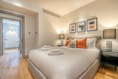 Letto o letti in una camera di Luxury flats near Big Ben and London Eye