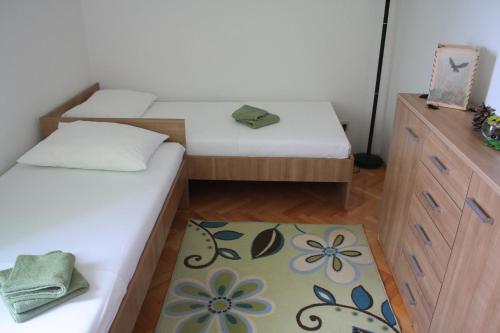 Apartment Pavo 객실 침대