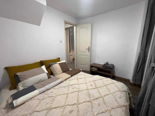 Gallery Szondi 1068 Budapest, 42 Szondi utca Fszt. 2. kép - 3