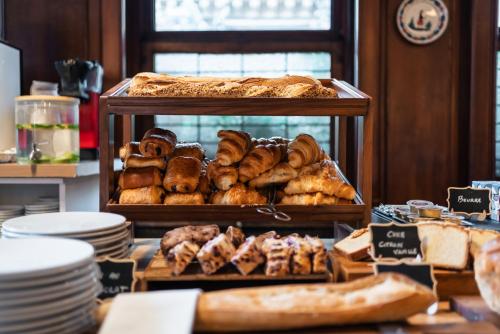 Mad på hotellet eller i nærheden