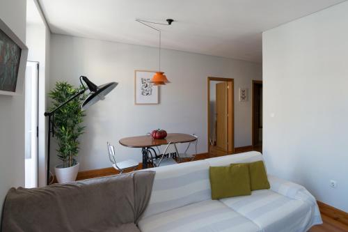 FLH Anjos Cosy Place