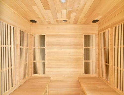 Villa Ghea - Indoor Jacuzzi Pool, Sauna and Games Room