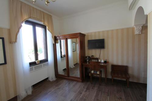 Area Sacra Relais