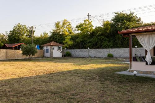 Gallery image of Plaka Litochoro Villa in Litochoro