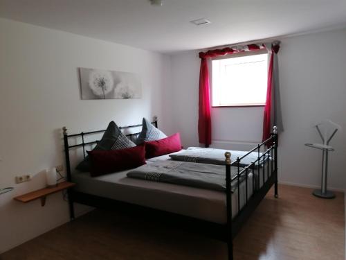 Postel nebo postele na pokoji v ubytování Ferienwohnung Dorn