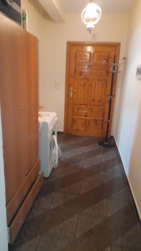 Cuka Apartment - Image 3