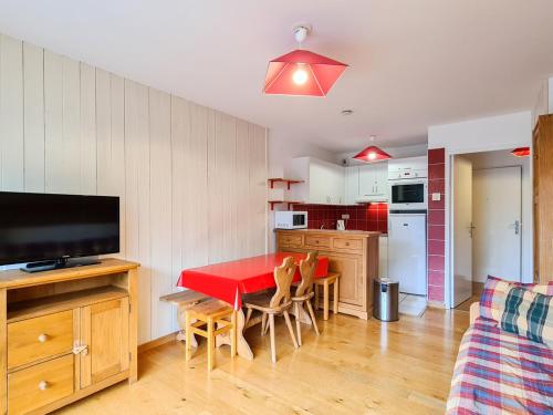 Appartement confortable avec parking et balcon · Centre station - FR-1-425-148