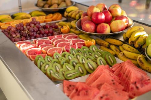 Makanan di atau berdekatan hotel