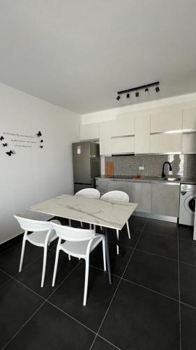 Fotografie z fotogalerie ubytování Sole apartments Tea v destinaci Shëngjin