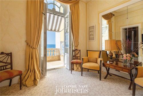 Istumisnurk majutusasutuses Estoril Vintage Hotel