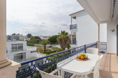 Bicos Beach Apartments By Albufeira Rental