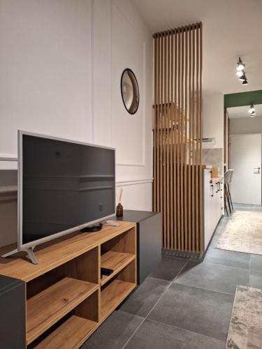 Μια τηλεόραση ή/και κέντρο ψυχαγωγίας στο Azimut apartman