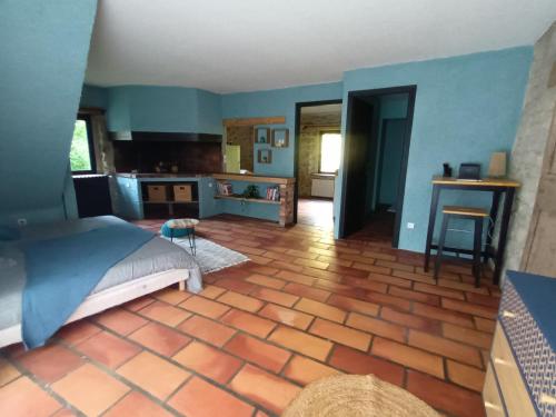 Deux pièces de caractère au cœur des gorges